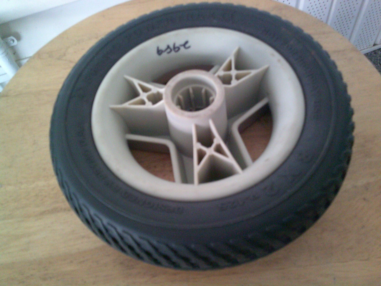 8 X 2 Front Wheel 3 Spoke w/ Bearings # 5348