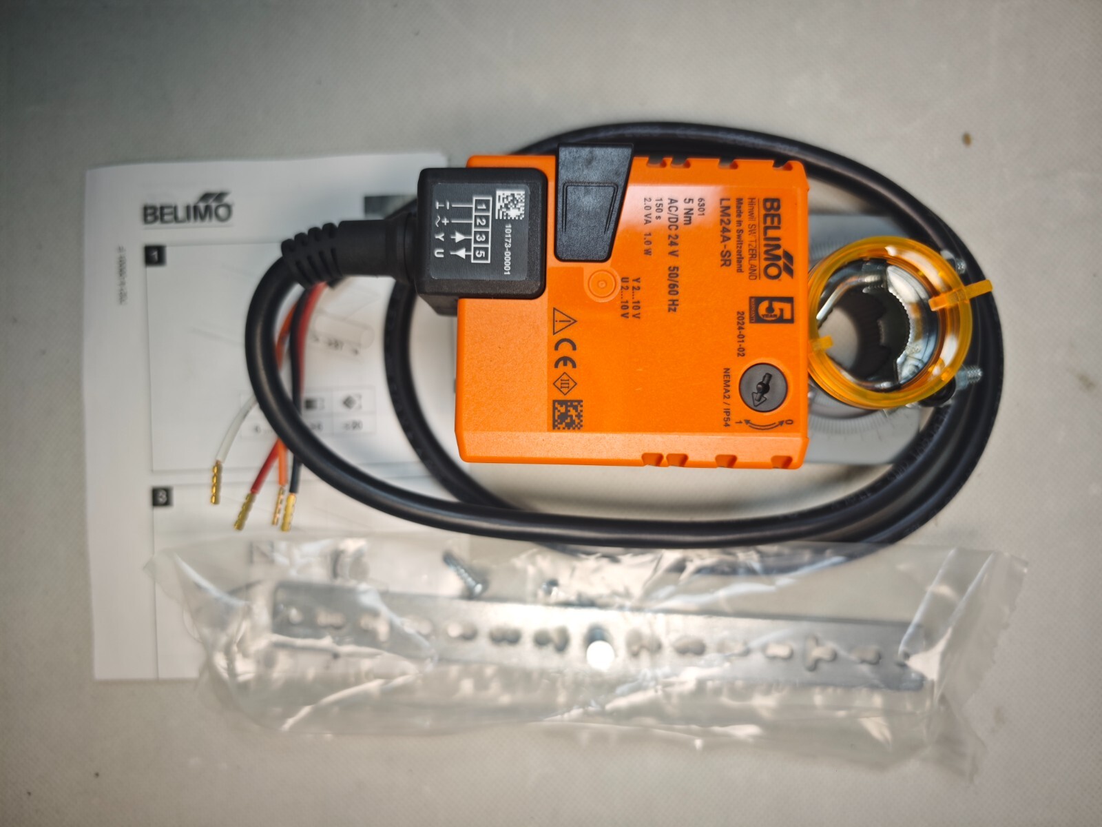 1pcs new Belimo LM24A-SR Modulating damper actuator for adjusting dampers