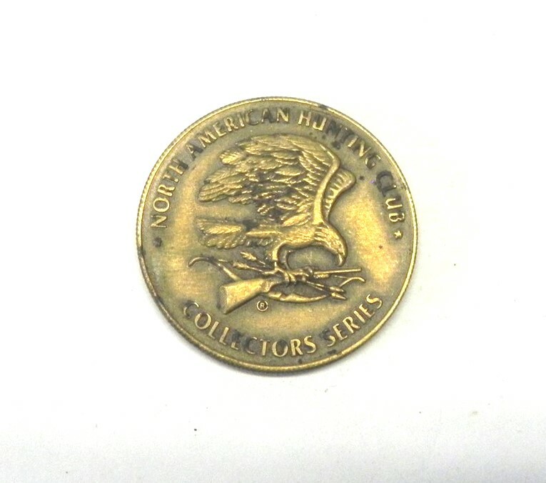 NORTH AMERICAN HUNTING CLUB COIN/ TOKEN/ MEDALLION MOUNTAIN LIONS SERIES 02 USED