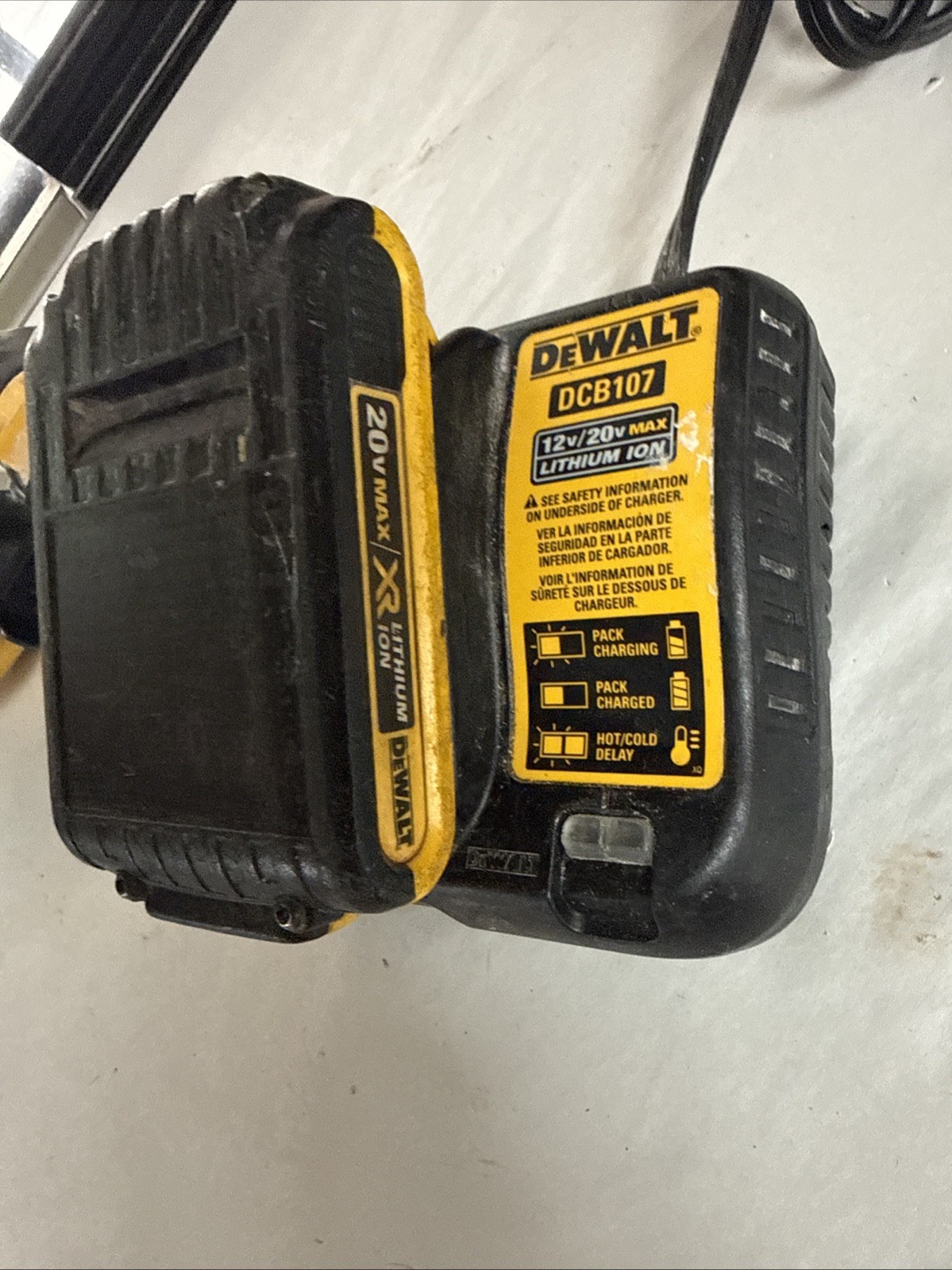 DEWALT DCS354 (I99011790)