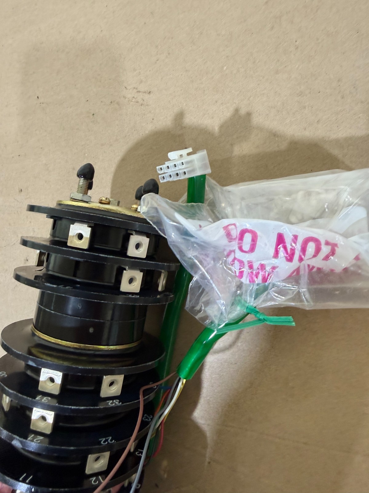Electroswitch Series 24 Breaker Control Rotary Switch 24PB57LE