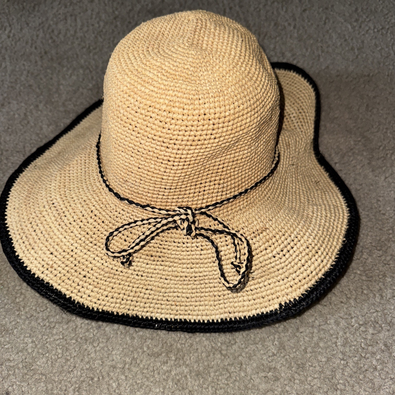 Scala Straw Sun Hat Black Trim Bow One Size Beach Vacation Packable