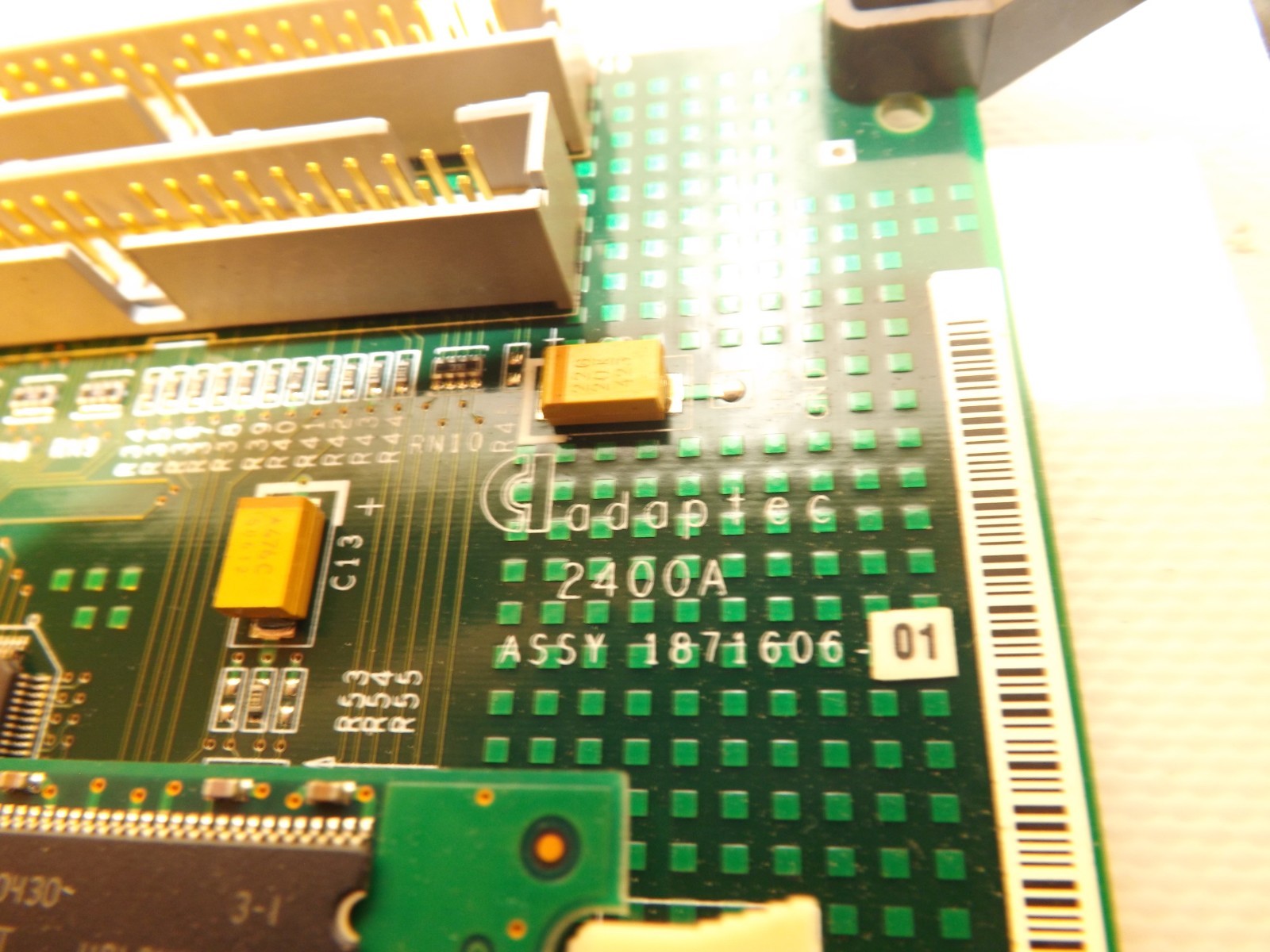 Adaptec AAR-2400A RAID Controller - 4x IDE - 32MB Cache - PCI