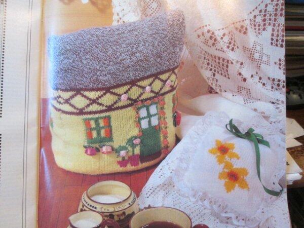 Machine Knitting Monthly March 1992 Magazine-Cottage Tea Cosy/Snooker Pro/Kite F