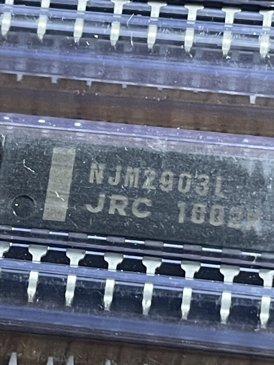 A lot of Ten (10) JRC NJM2903L Single Supply Dual Comparator SIP-8