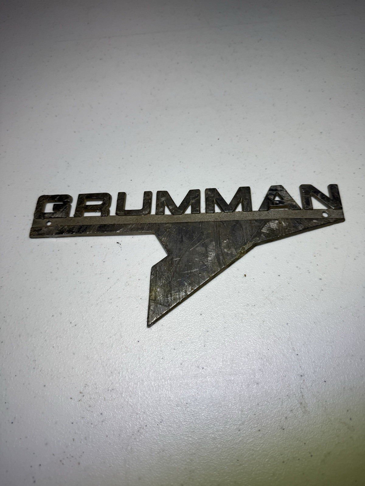 Vintage Truck Brushed GRUMMAN OLSON VAN BUS Hood Ornament Badge Emblem Unknown