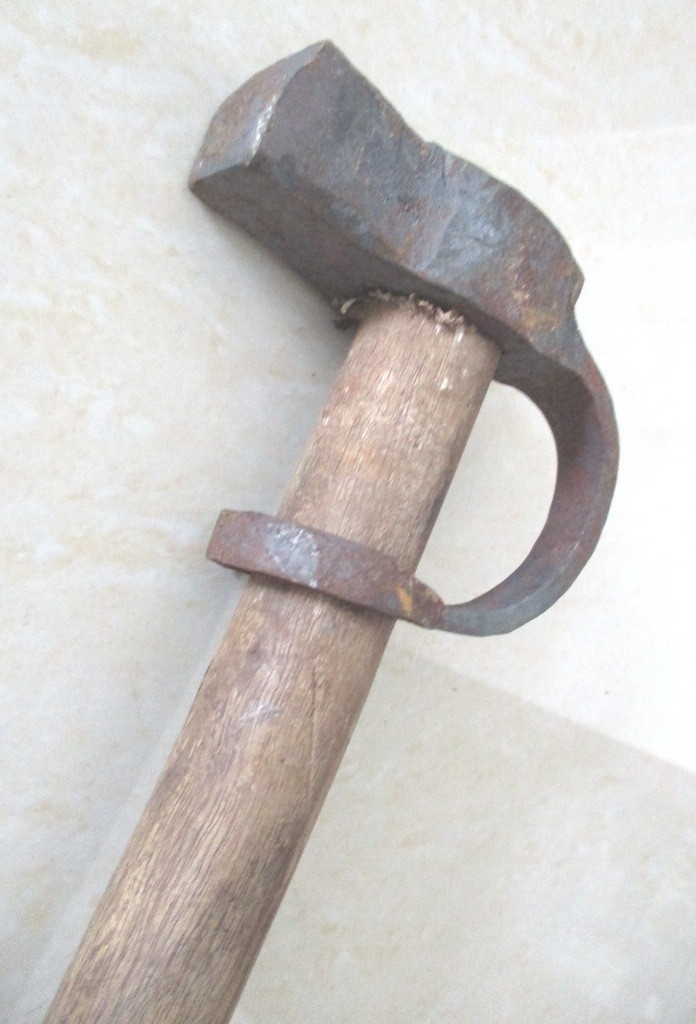 ANTIQUE TOOL HAMMER RARE UNUSUAL