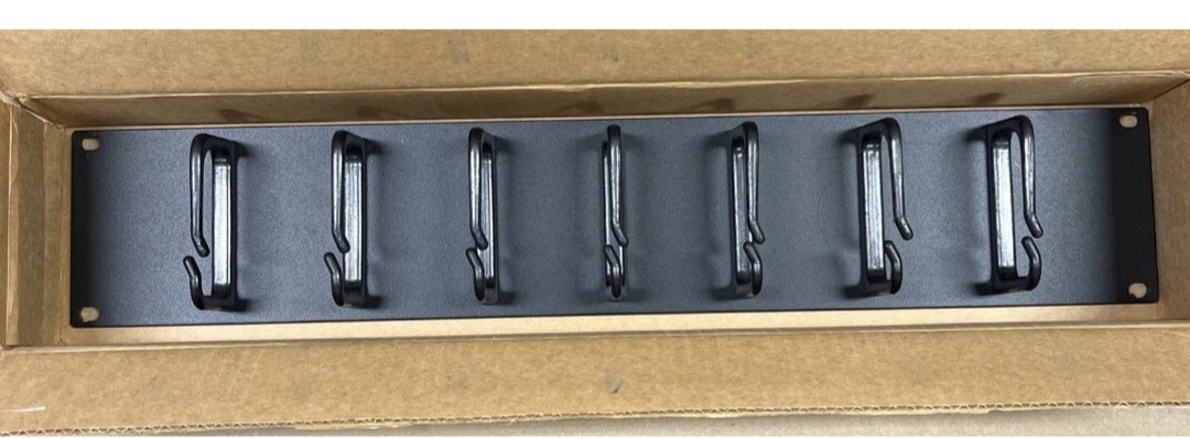 CHATSWORTH PRODUCTS 11753-719 UNIVERSAL HORIZONTAL CABLE MANAGEMENT 2U
