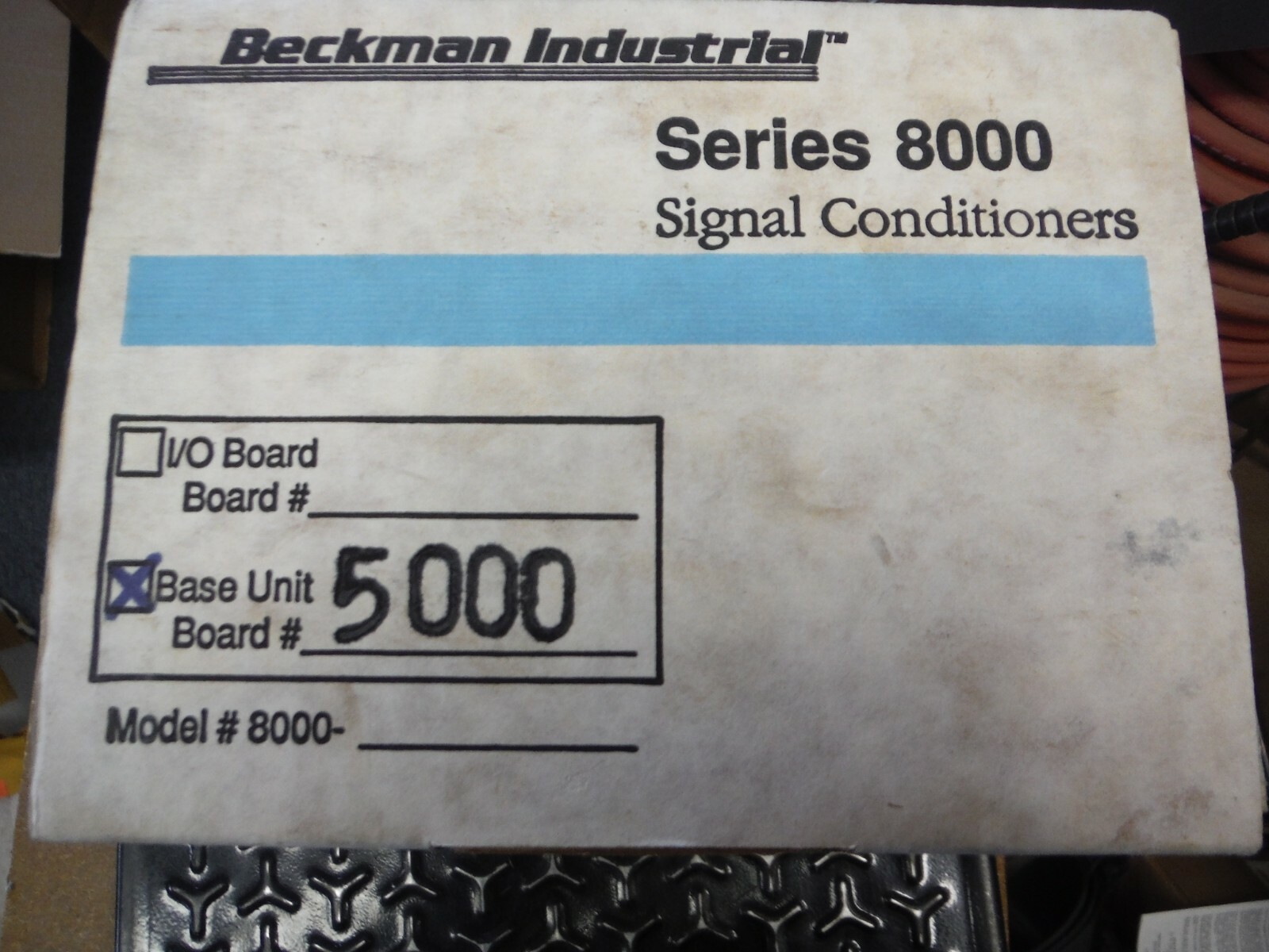 BECKMAN INDUSTRIES - SERIES 8000 SIGNAL CONDITIONER