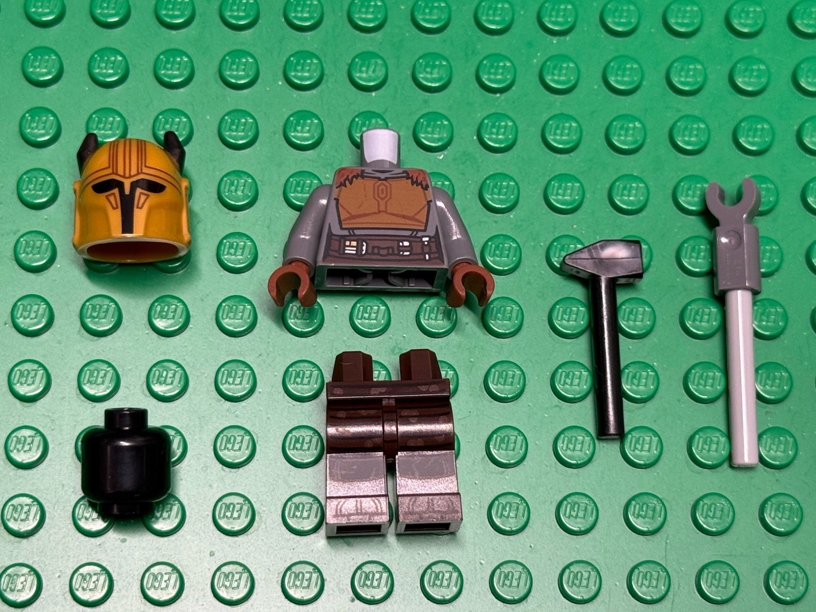 Lego Star Wars The Armorer From Set 75319