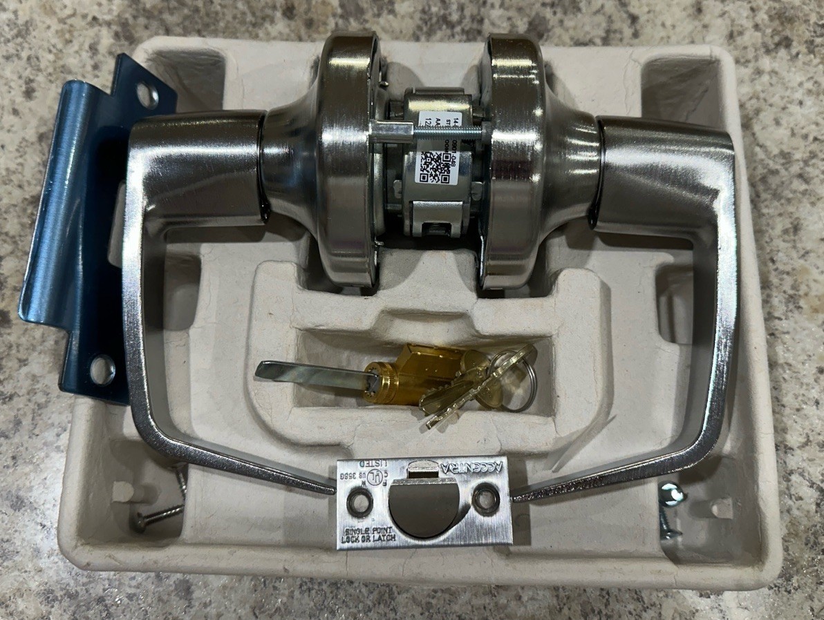 Accentra 14-5405-0901-048 Storeroom Lever Lock