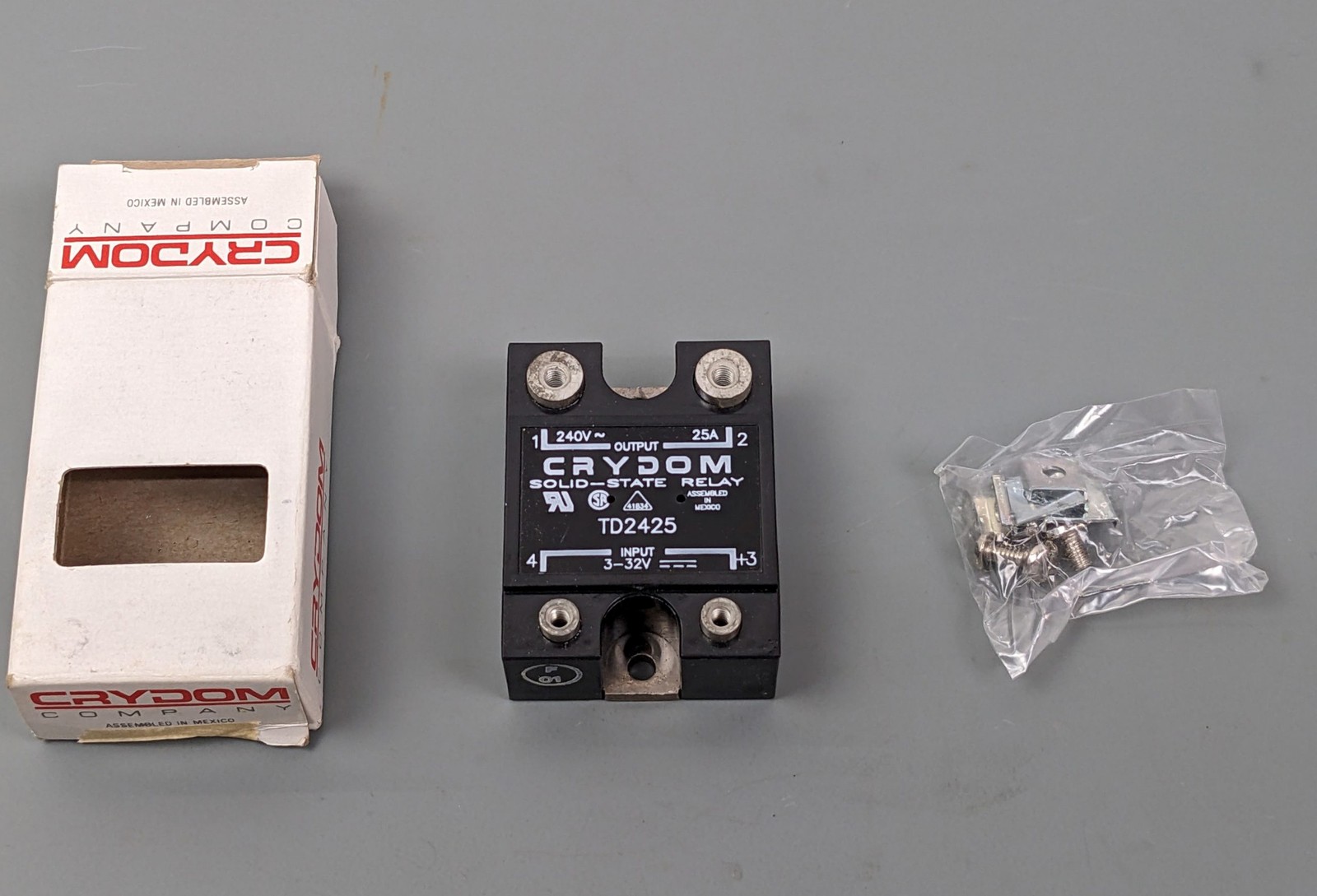 CRYDOM TD2425 Solid State Relay Module, 3-32V Input, 240V 25A AC