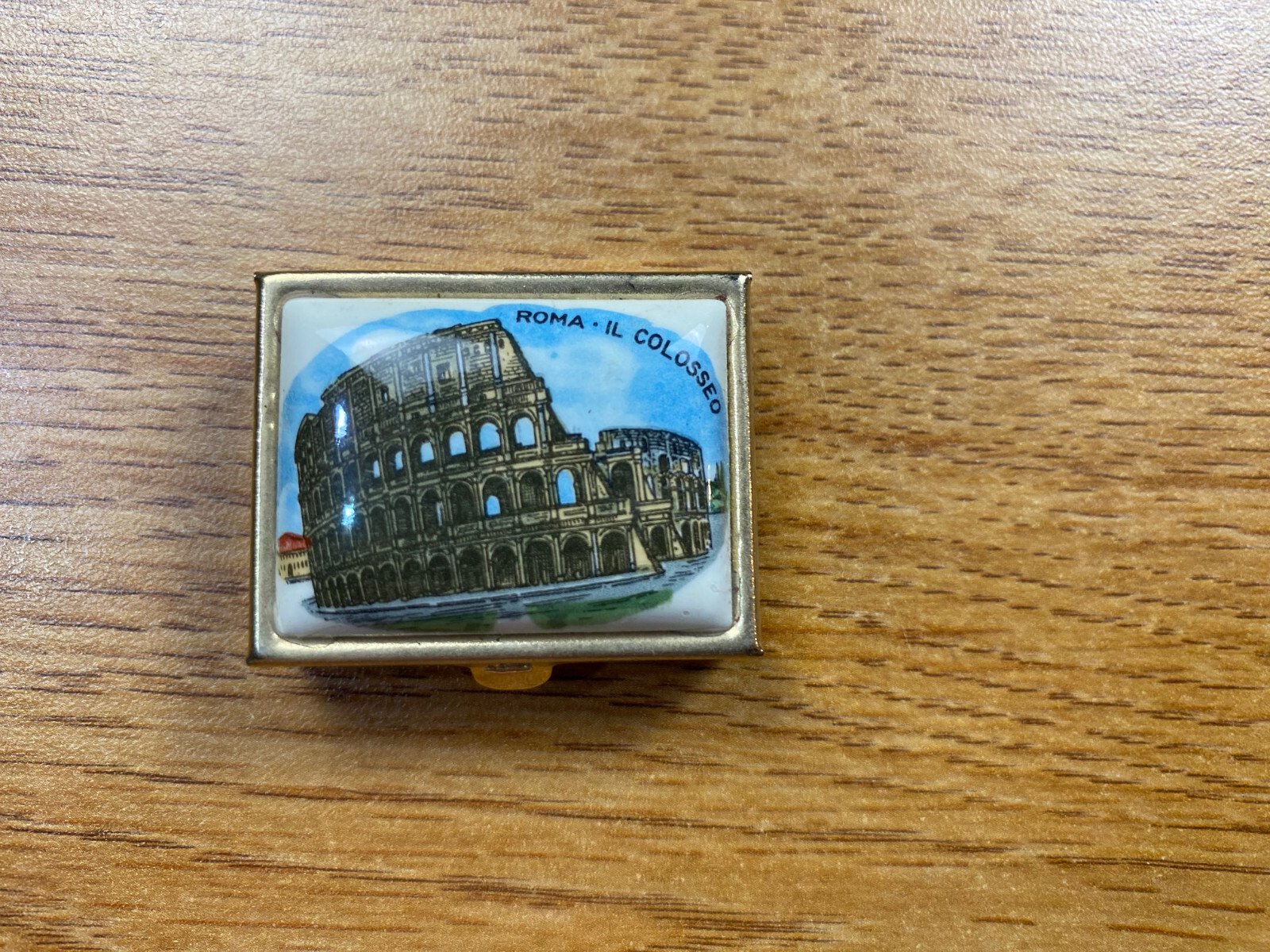 Small Latched Coloseum Trinket Box