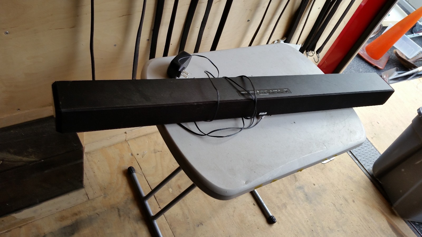 RCA Model RTS7220B Home Theater Bluetooth Soundbar