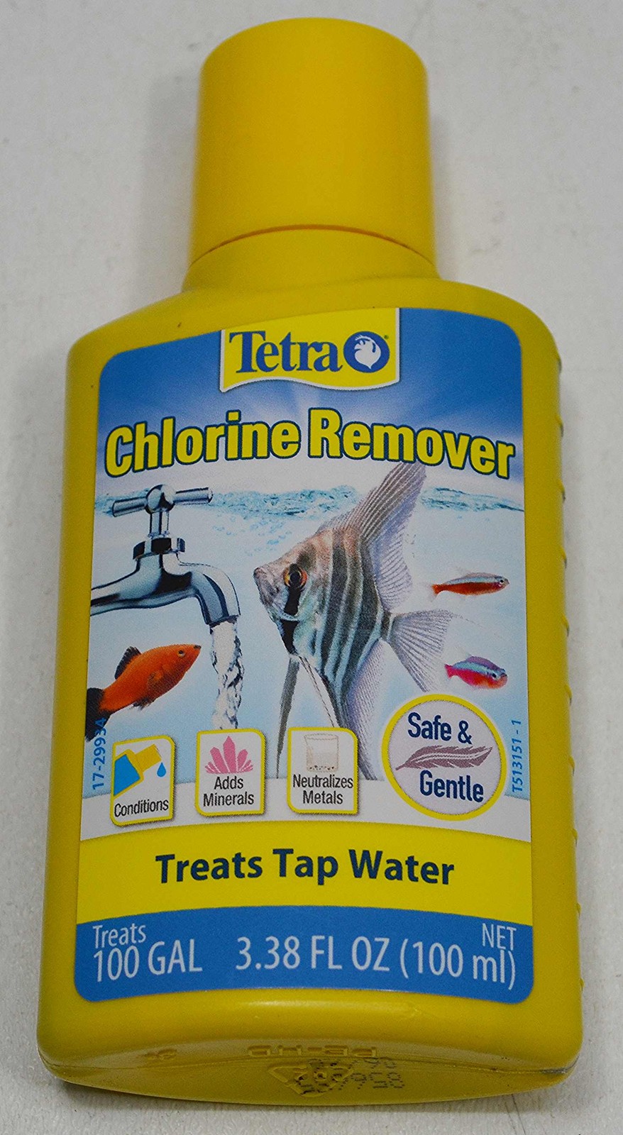Tetra Chlorine Remover 3.38 FL OZ (100ml) Treats 100 Gallons Aquarium Water
