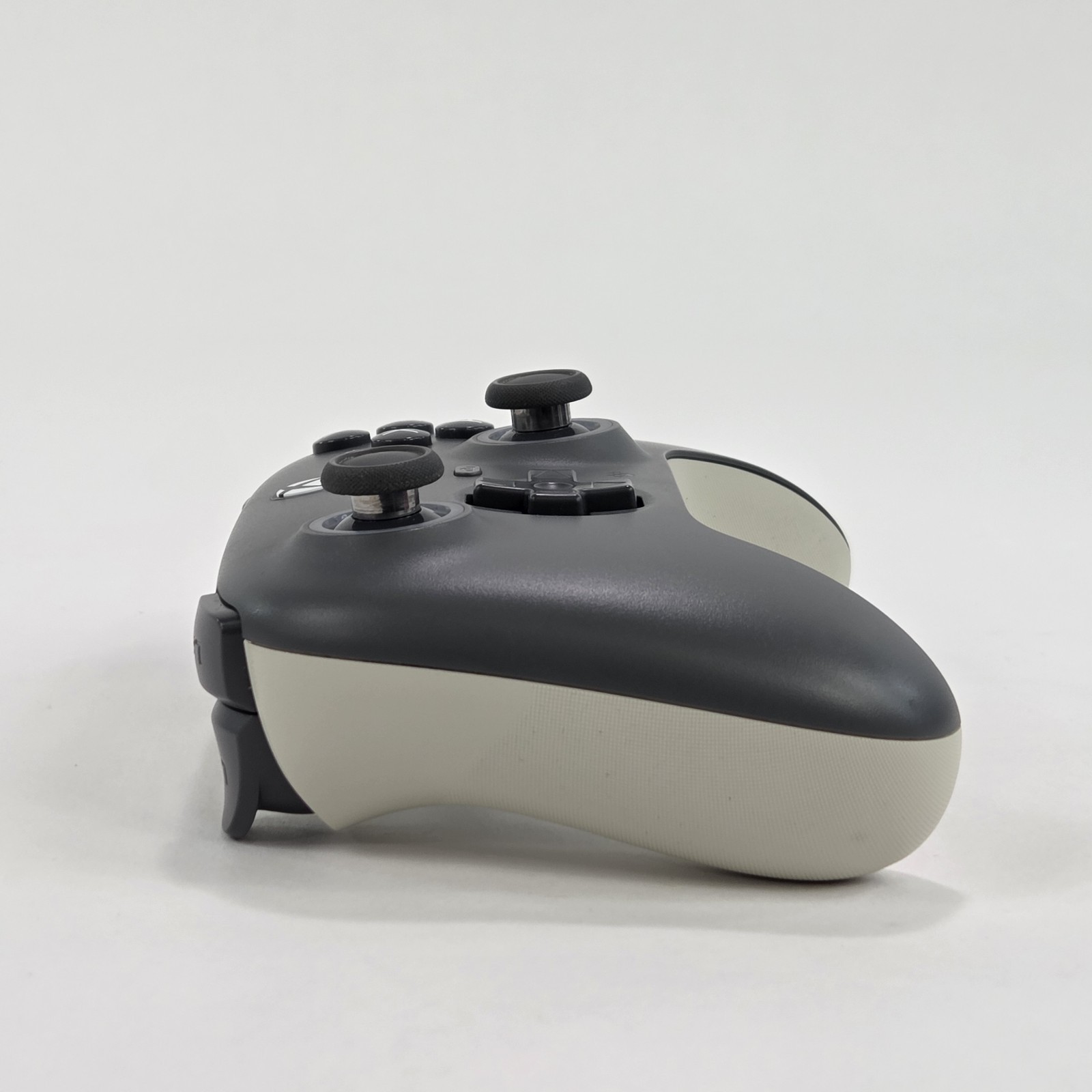 8Bitdo Ultimate C Wired Controller Xbox Series X|S, One, PC - Dark Grey