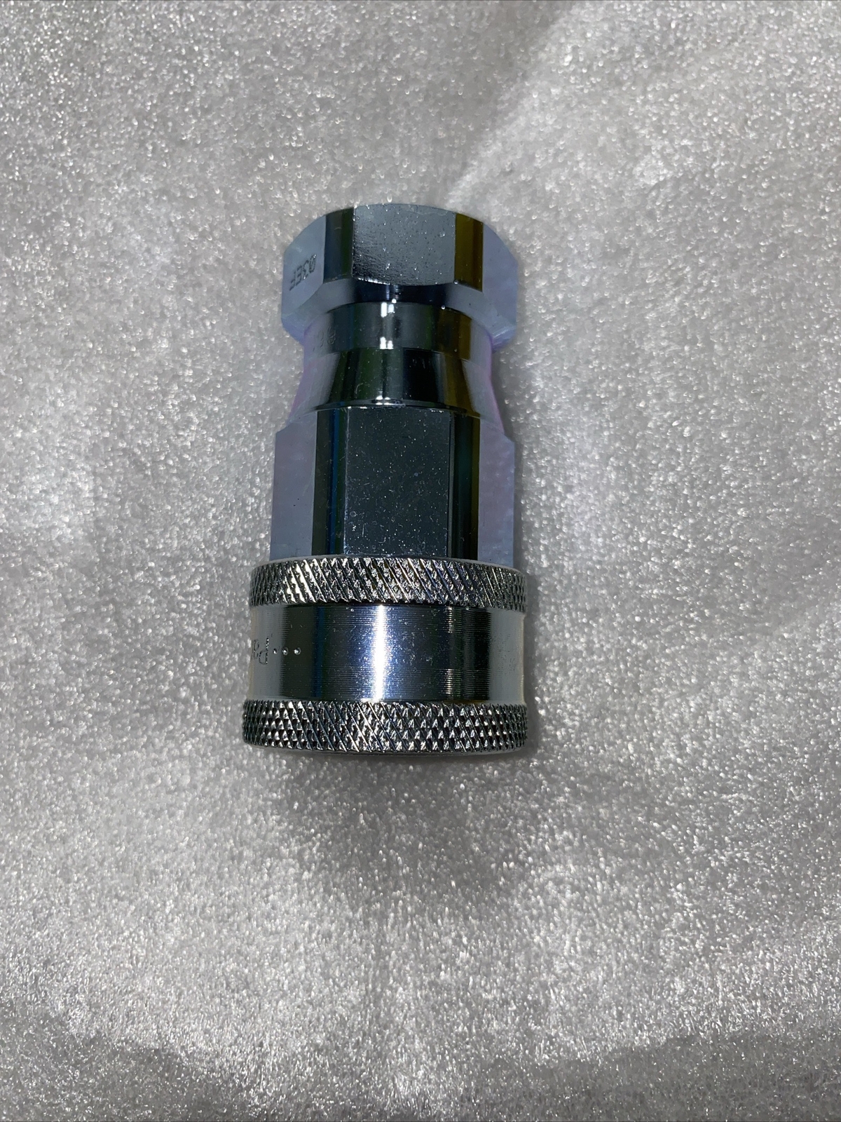 Hydraulic Fitting Parker 6601-8-10 Female, Coupler 1/2-14 1/2"