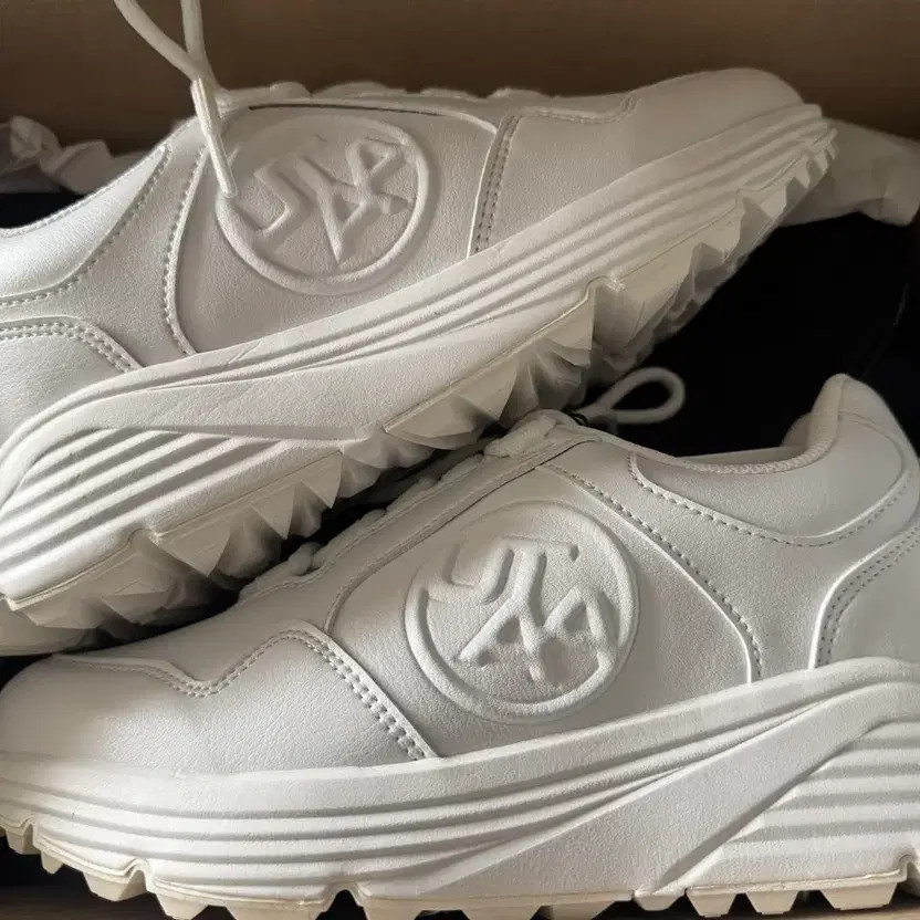 Yuta Golf Shoes New Official