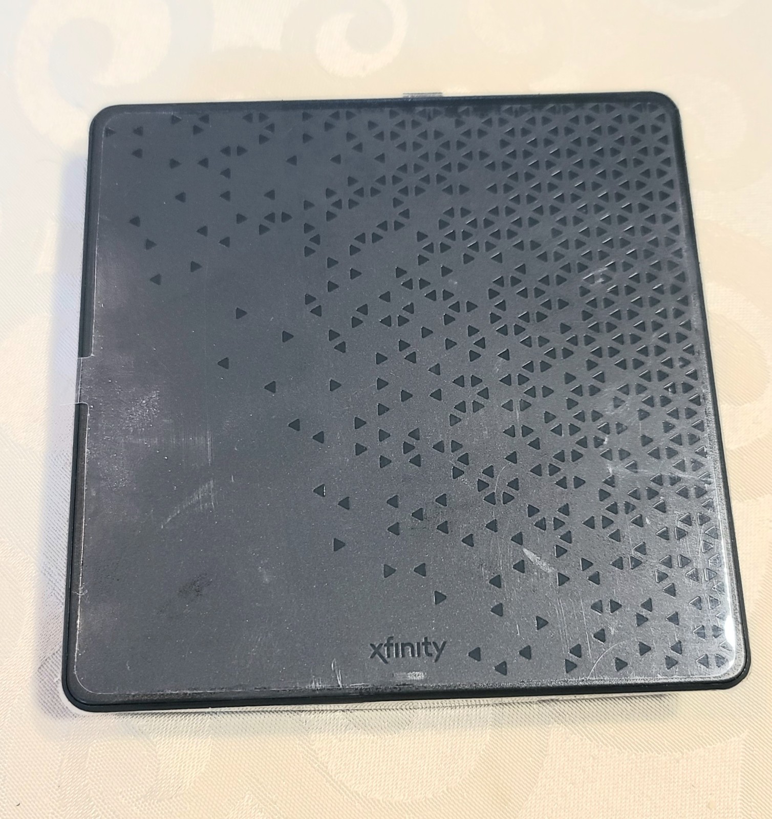 Xfinity Xi6-T TX061AEI Streaming Box
