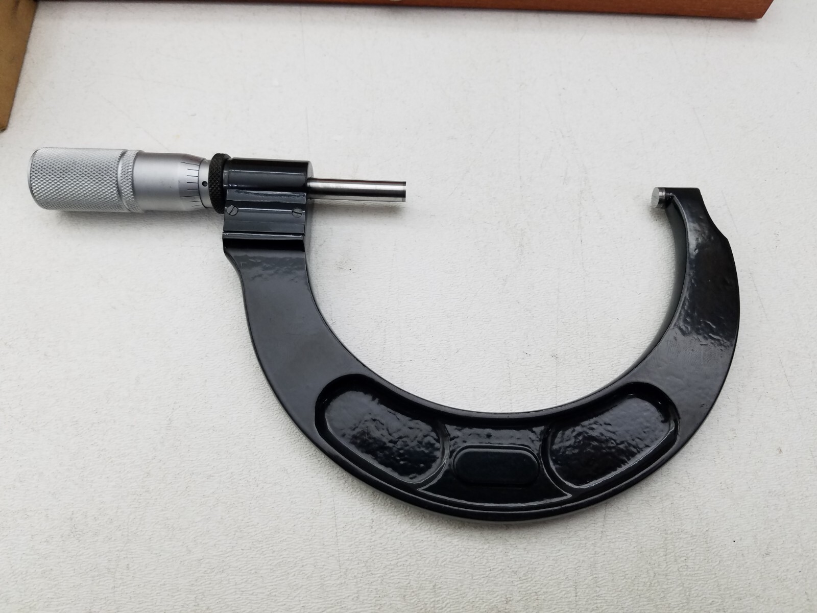 Starrett No. 216 digital micrometer 3-4 inch