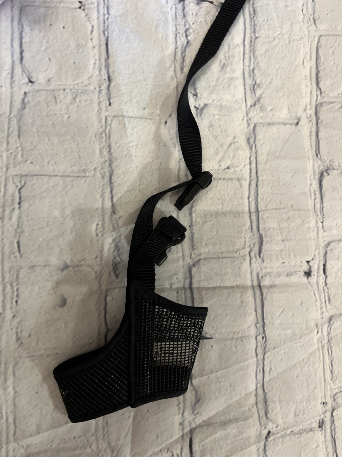 Size 4 Best Fit Adjustable Mesh Dog Muzzle BLK 6" Nose Size (Medium Breeds)