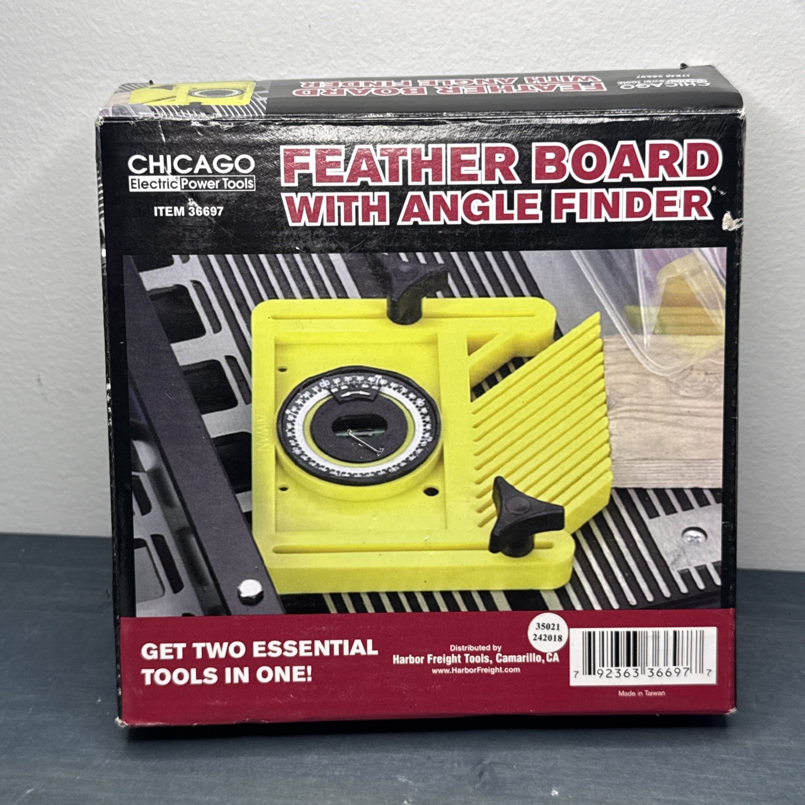 Feather board With Angle Finder Level Chicago Electric NEW