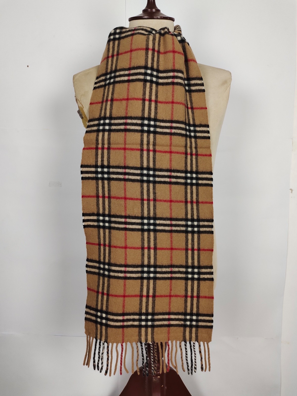 Burberry genuine vintage Nova check Camel 100% Lambswool winter Scarf Scarves