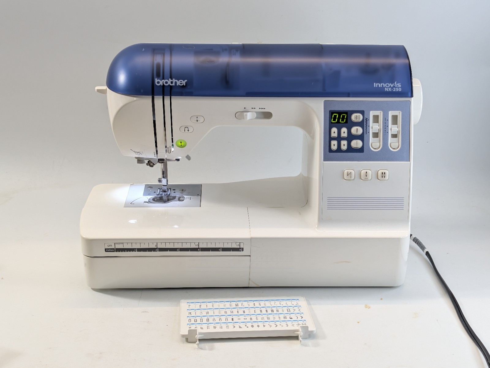 Brother Innovis Innovis NX-250 Sewing Machine (Tested Read Description)