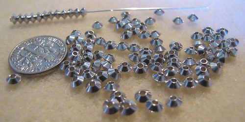 100 Antiqued Silver Plated Saucer Spacer Beads 4x2mm