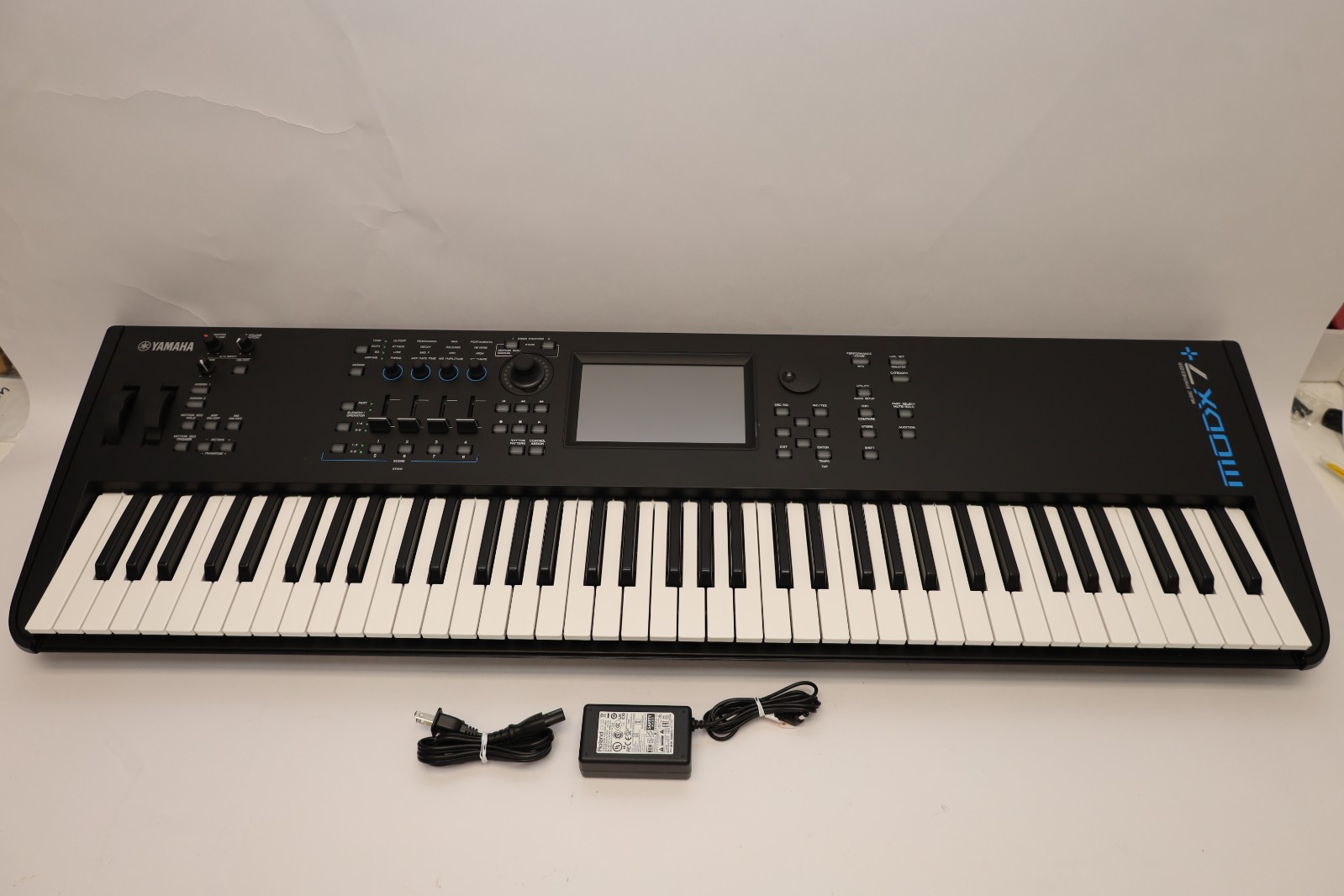 Yamaha MODX7+ PLUS 76-Key Workstation Keyboard