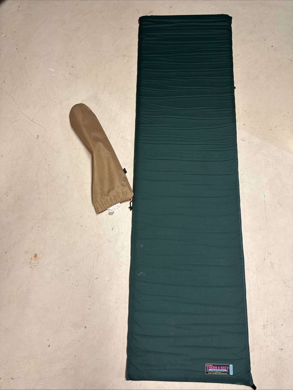 Therm a Rest Original Self-Inflating Sleeping Pad Standard Long 72x20"