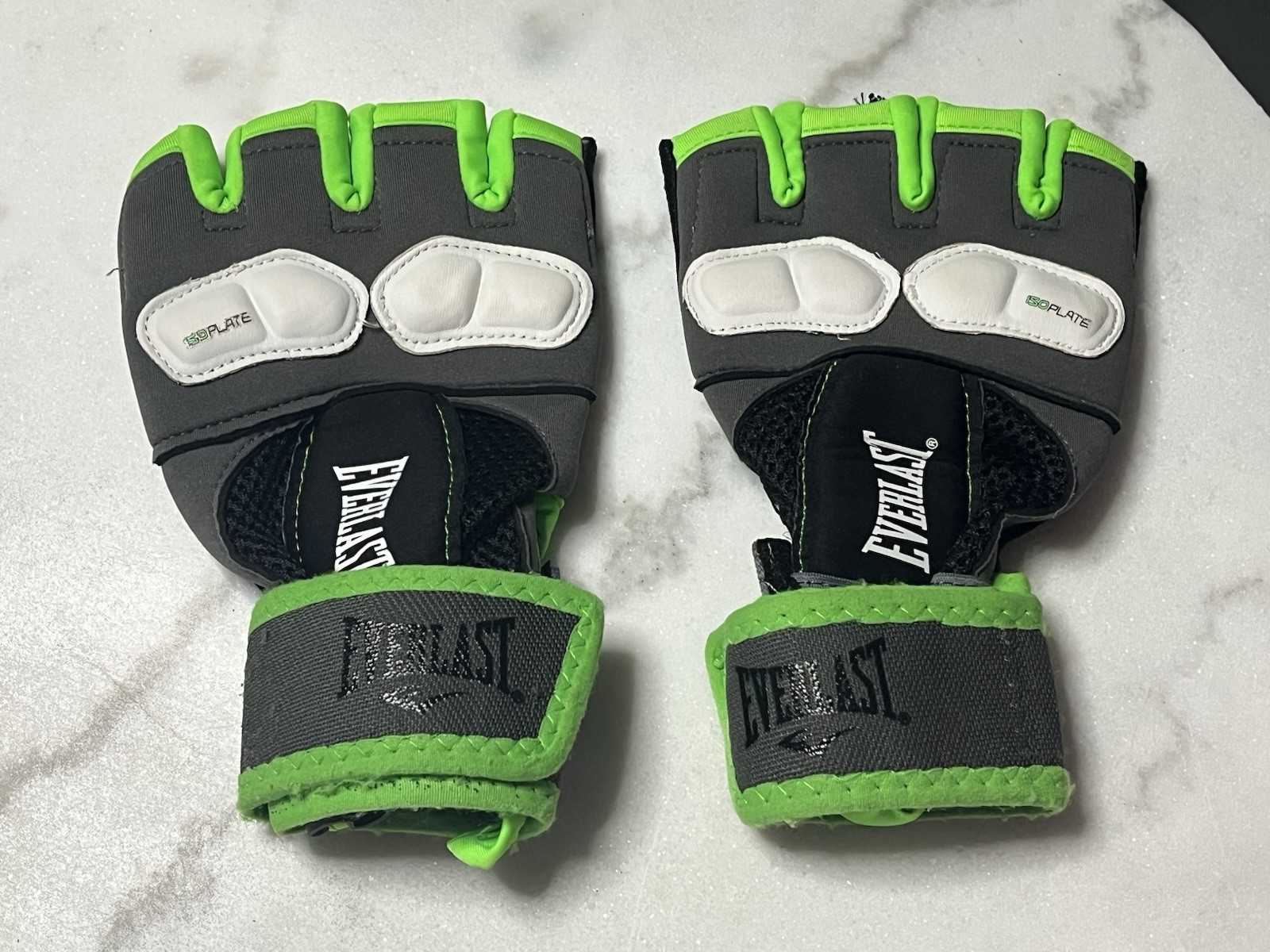 Everlast Prime Extra Large Black Boxing Gloves and Gel Hand Wraps Set
