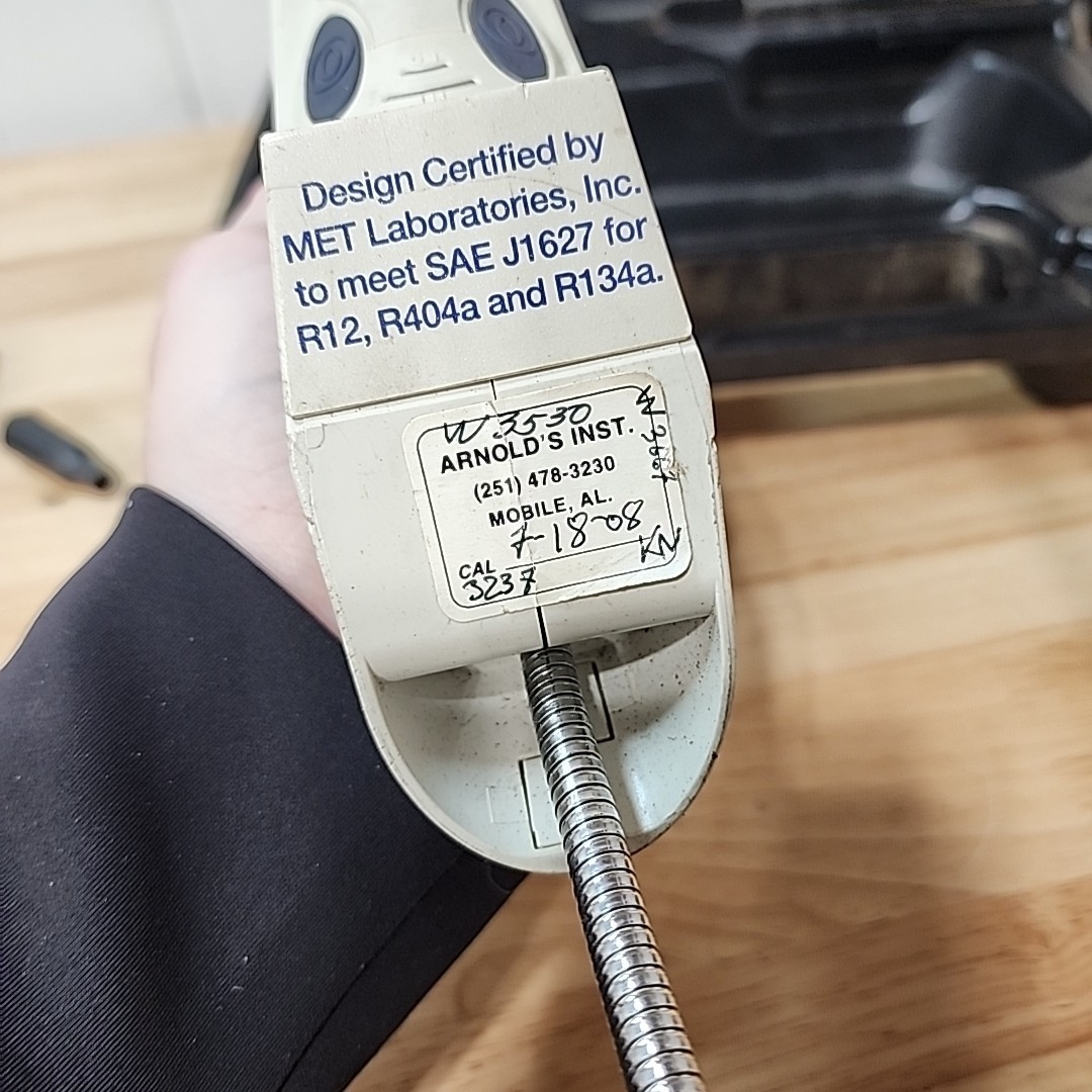 INFICON 712202G1 D-Tek Select Refrigerant Leak Detector