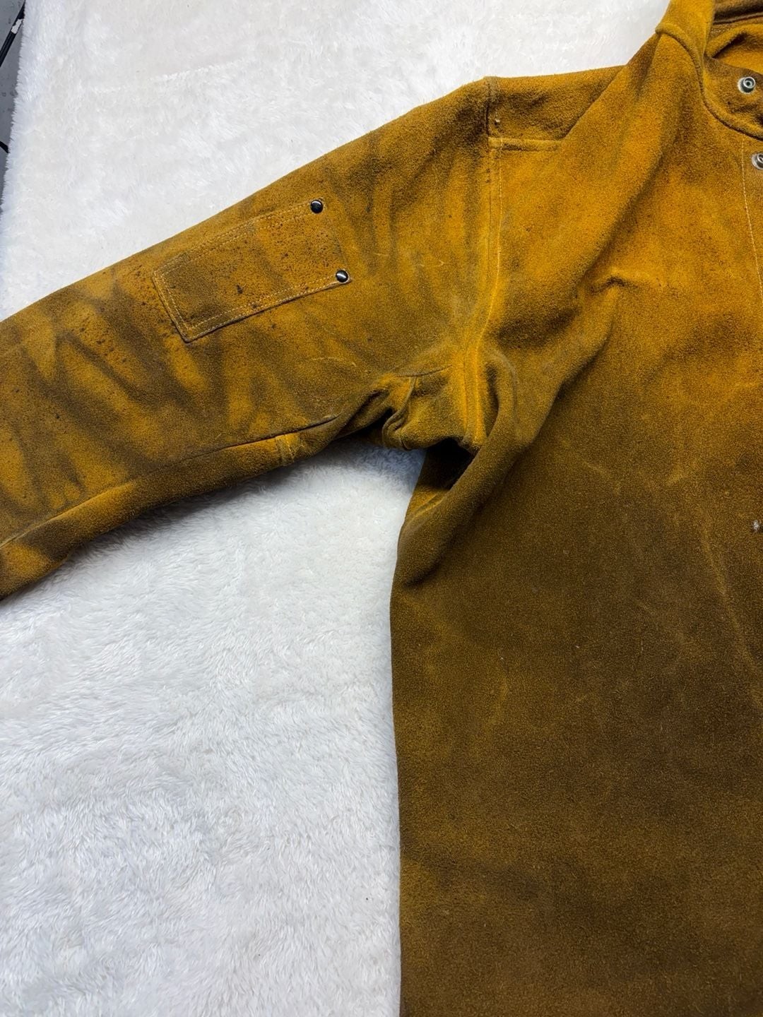 Tillman Welding Jacket heavy duty preowned recently cleaned. Size XL
