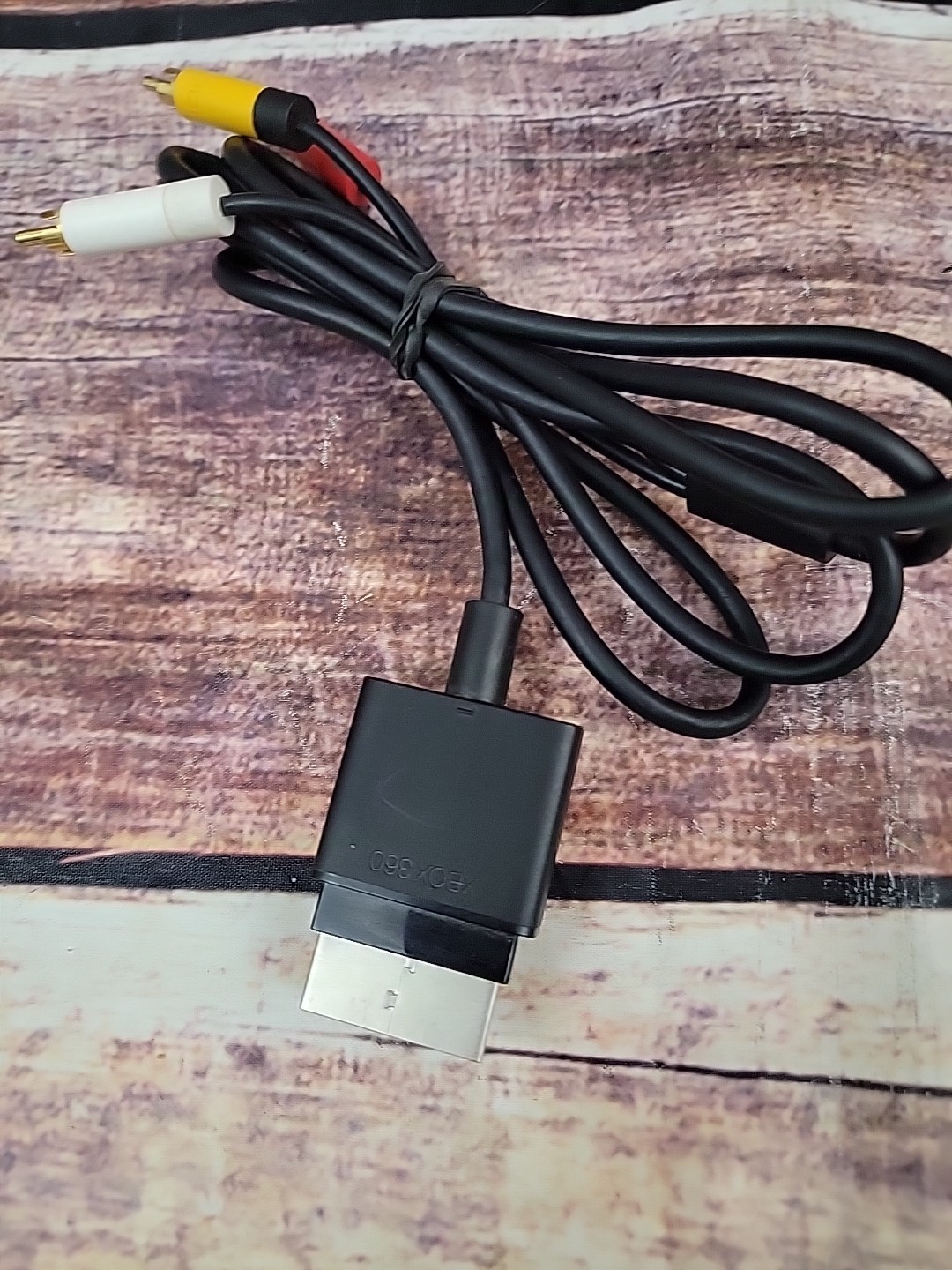 Official OEM Microsoft Xbox 360 AV Composite Audio/Video Cable RCA
