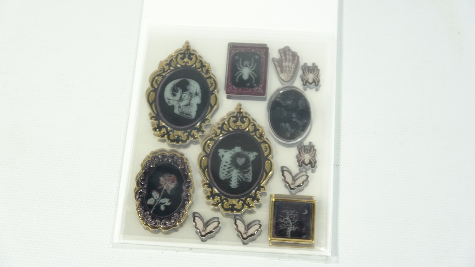 3 Sheets Halloween Gothic Vintage Style Lenticular Gold Framed Creepy X-Rays