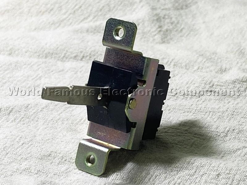 1pcs - ALPS TV-5 ON/ON 3-Pin Toggle Power Switch Made in JAPAN (1)