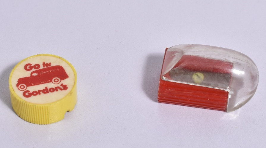 Vintage Zip Arant bakelite pencil sharpener & Gordon's Foods pencil sharpener