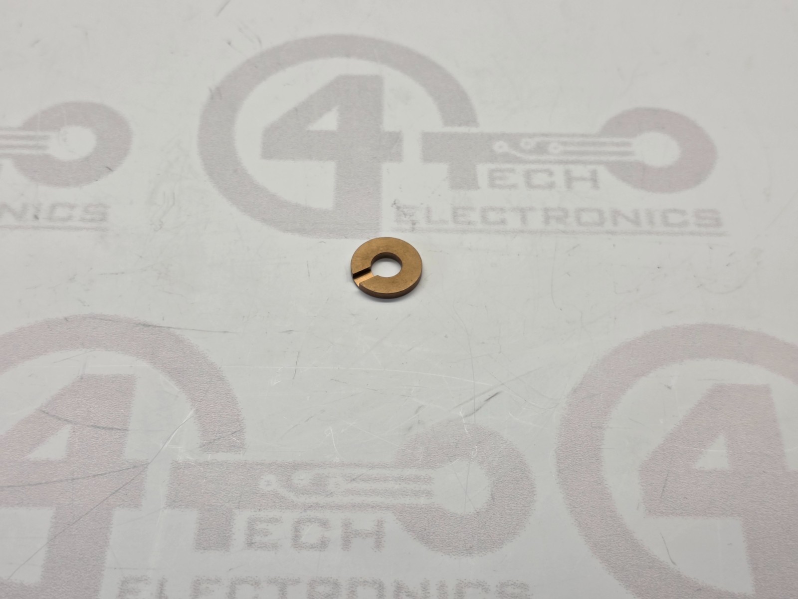 Universal Instruments Bushing, Seal Ii 40821301