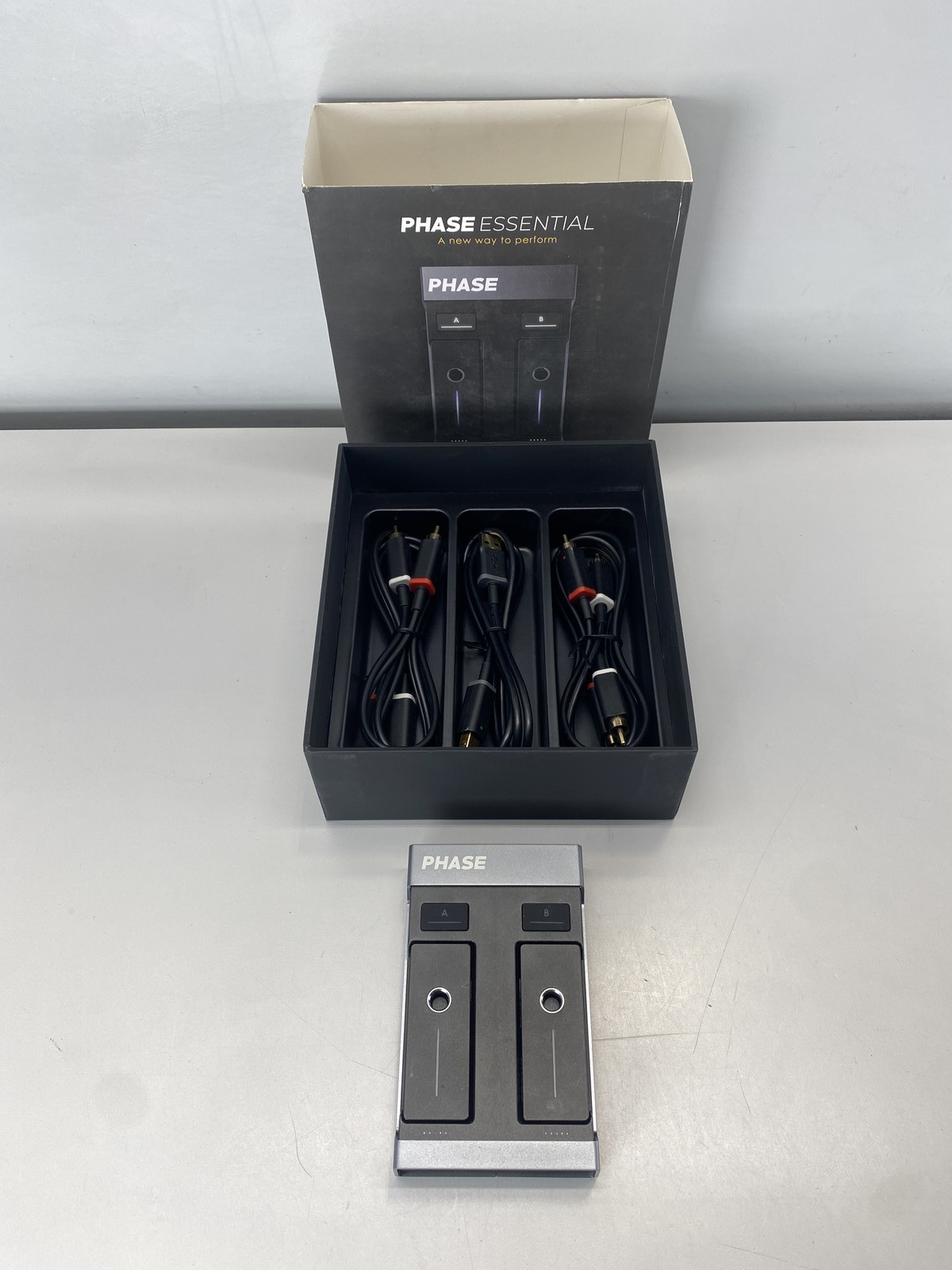 MWM Phase Essential Wireless DVS DJ System- Black