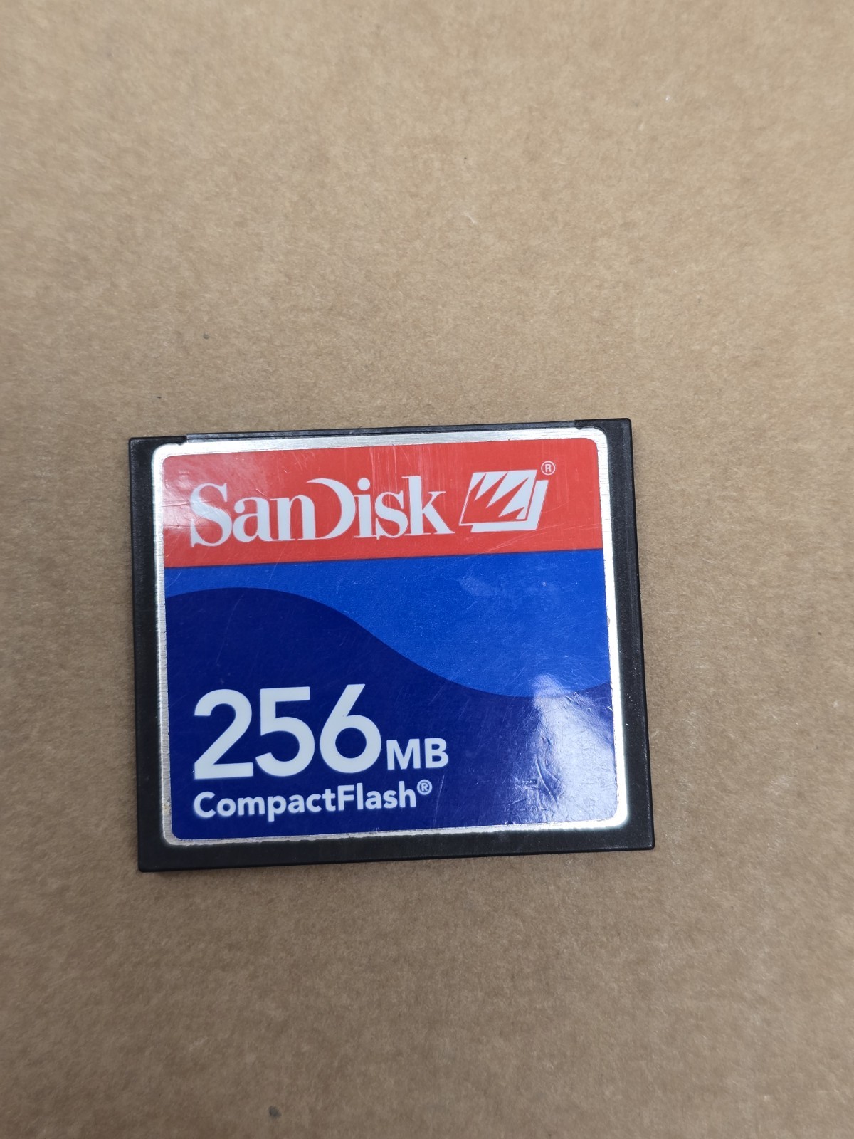 256MB SanDisk CompactFlash CF Memory Card SDCFJ With Case / Free Fast Shipping.