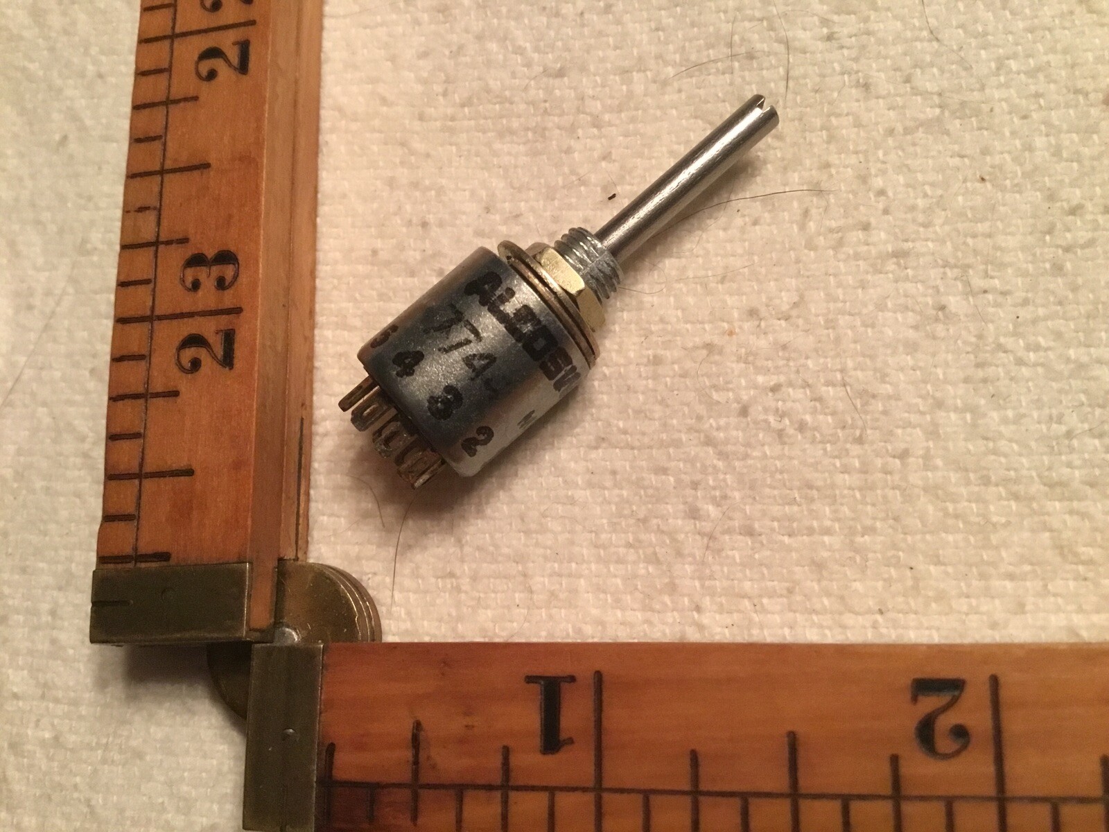 One New Vintage Alcoswitch  Rotary Switch MRJ-1-10S Alco Date 7744
