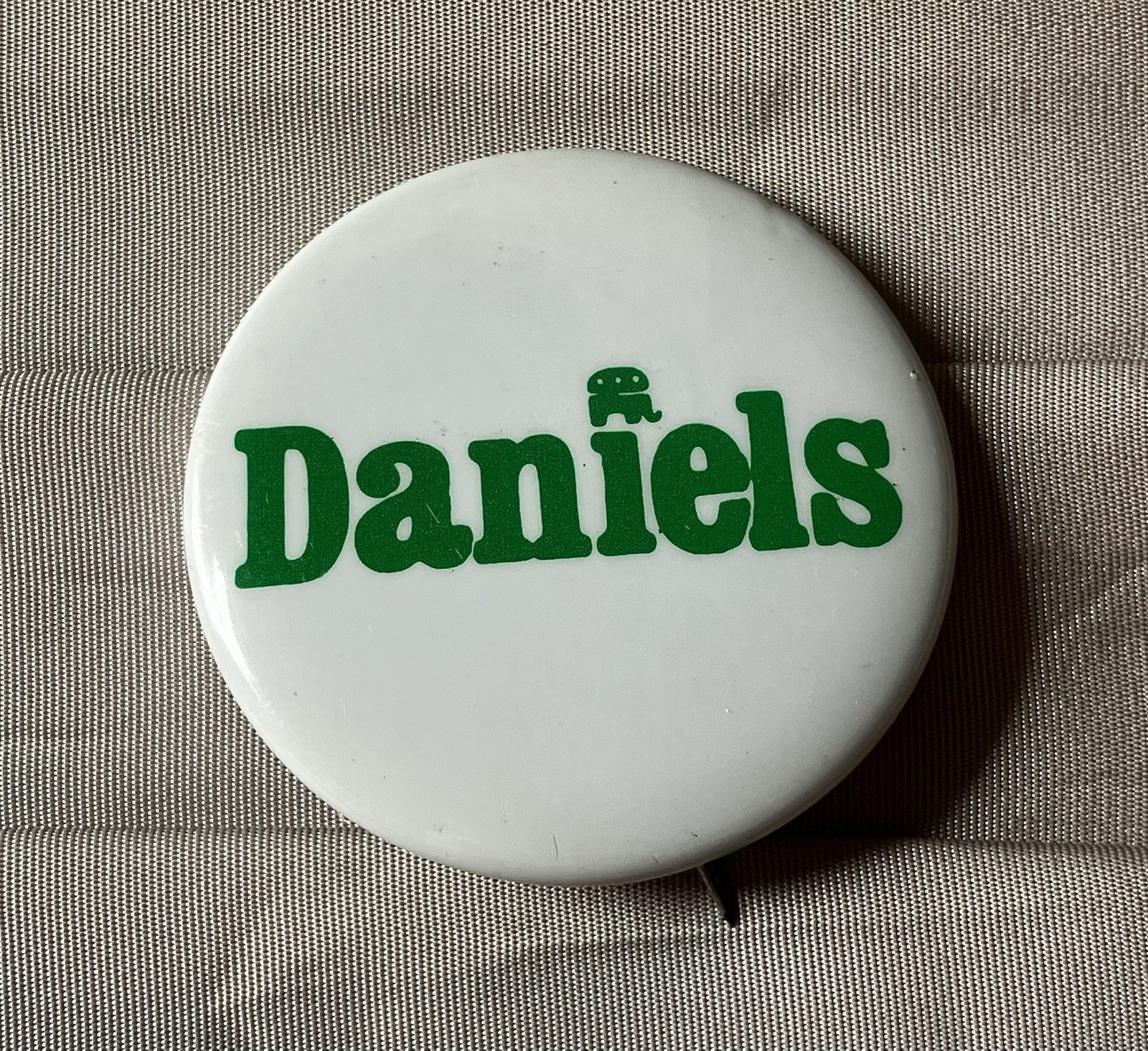 Mitch Daniels Campaign Pinback Button – Indiana GOP, Early 2000s