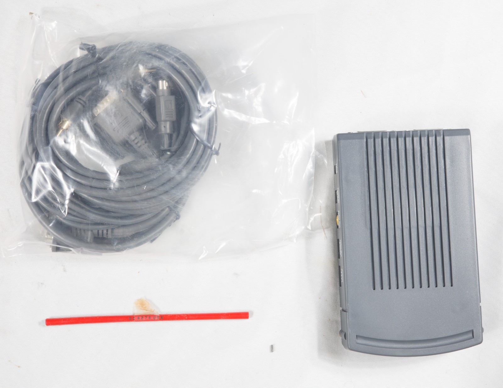 Vintage Apple Presentation System video to S-video composite Focus Enhancments