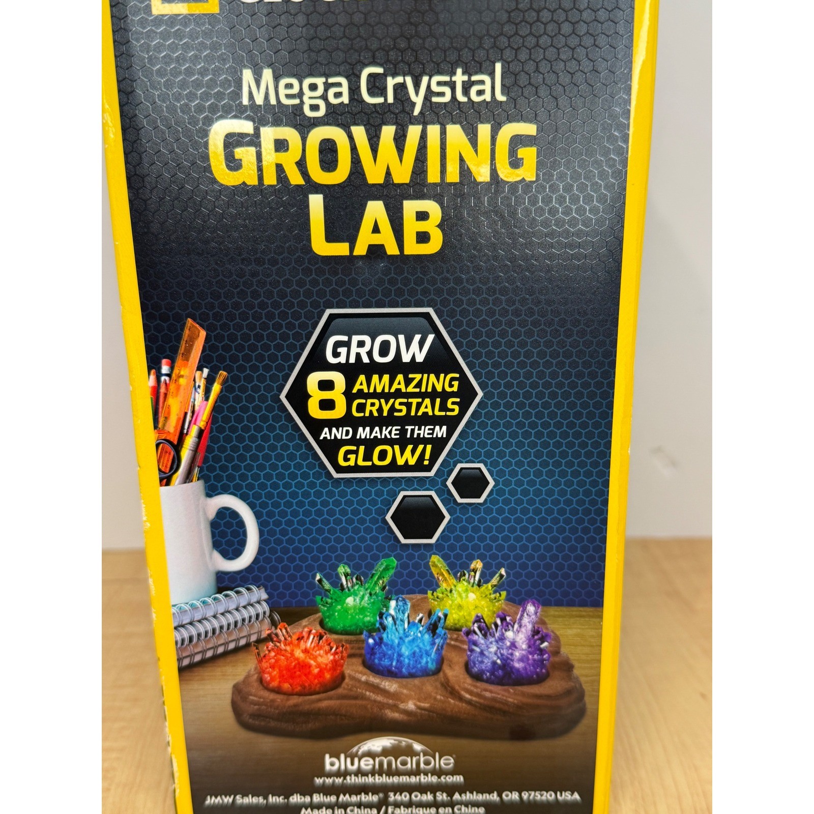 National Geographic Mega Crystal Growing Lab STEM Kit with Light Up Display Base