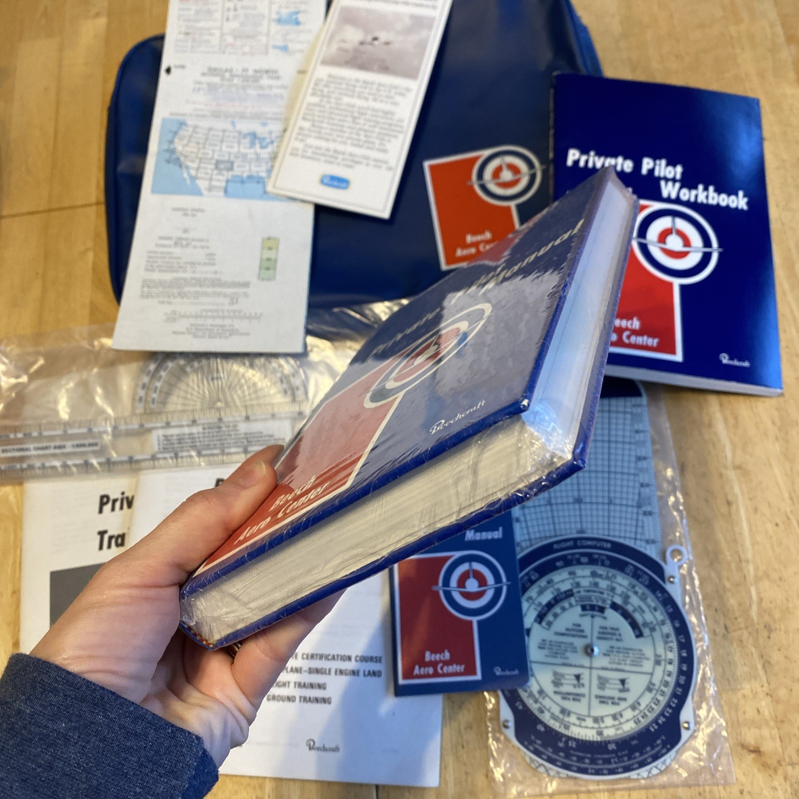 Beechcraft Beech Aero Center Private pilot Training kit, Manual, Workbook & Bag