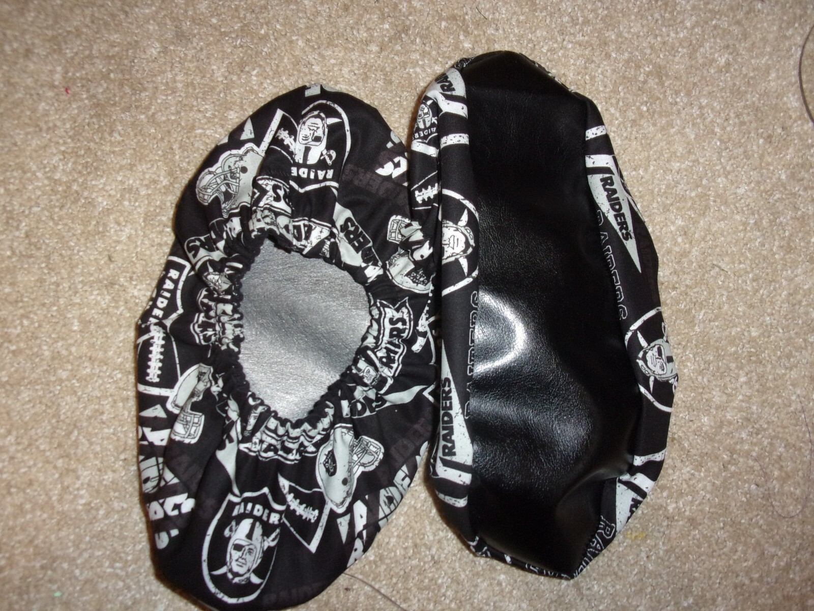 RAIDERS NFL BOWLING SHOE COVERS