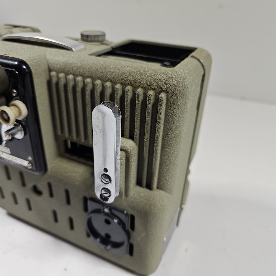 Eumig P8 Imperial Projector - Untested, For Parts/Repair