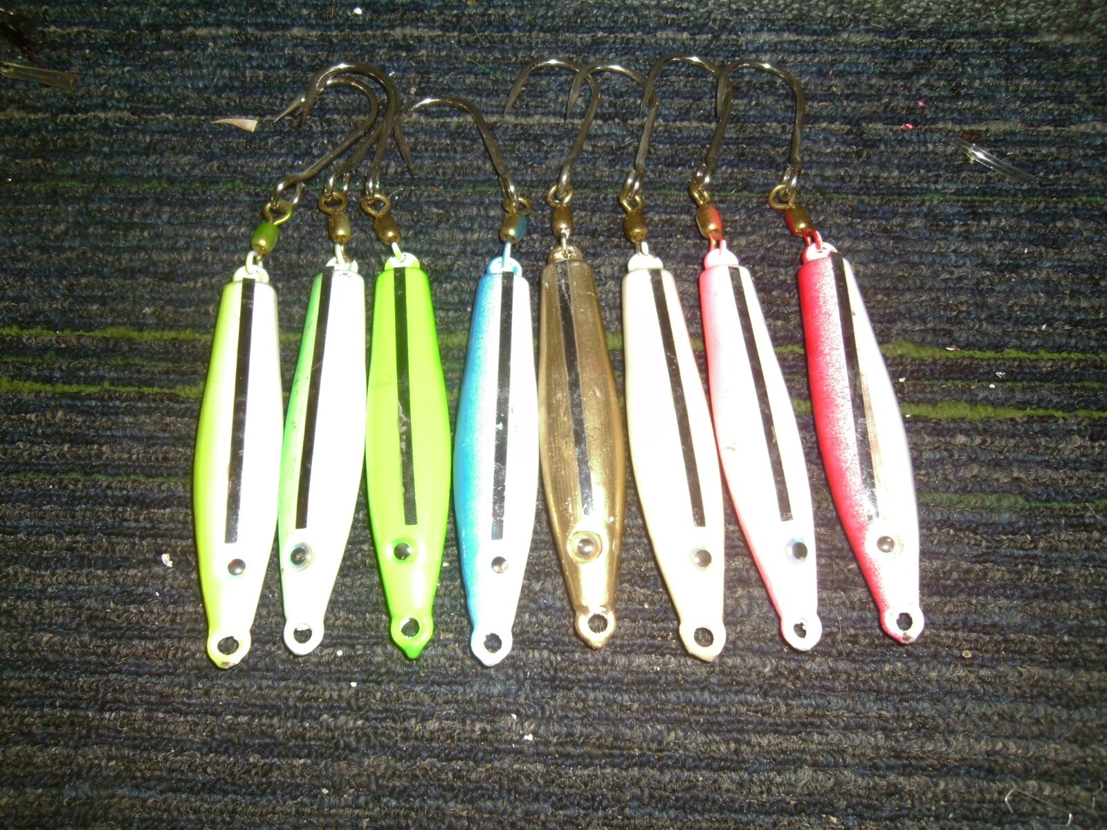 6-Smooth Painted sting silver MINNOW Diamond Jigs   Siwash hook- 1oz to 12oz