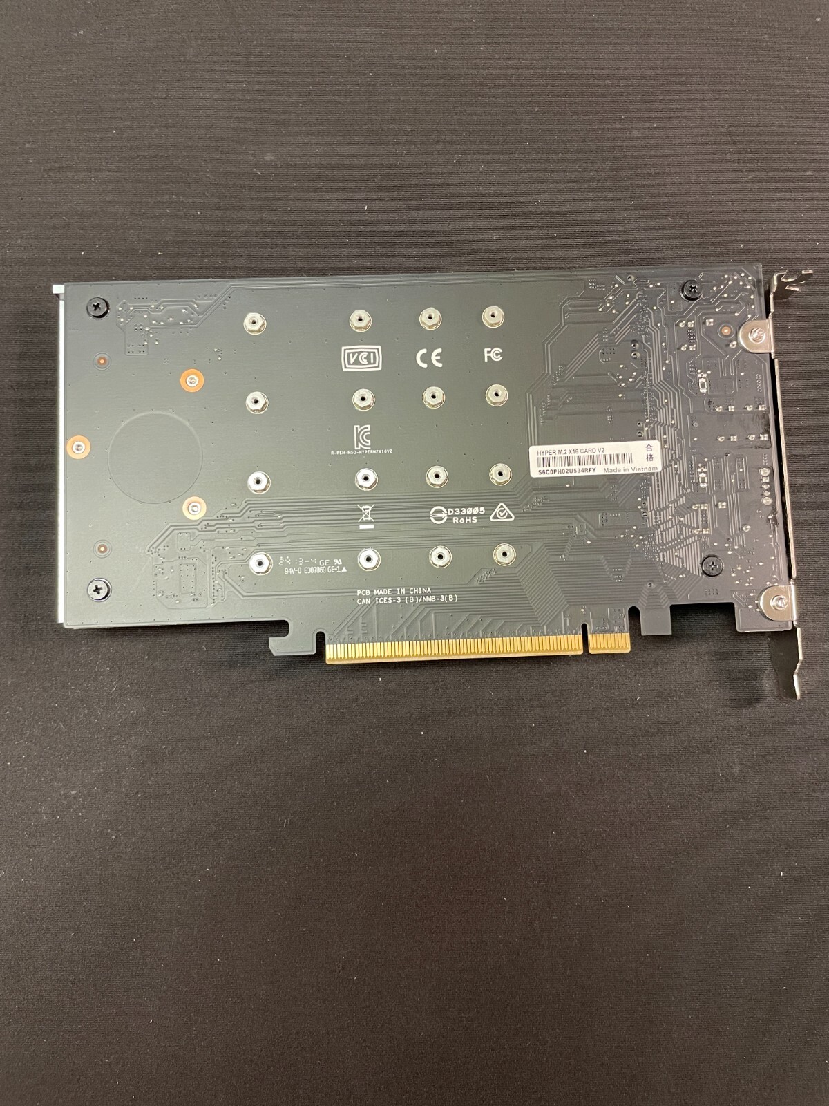 ASUS Hyper M.2 x16 Silver Professional Card v2 4 x M.2 Socket 3 RAID Controller